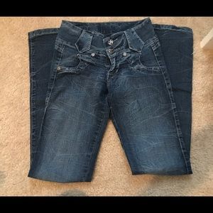 Columbia’s jeans Capellini Jeans